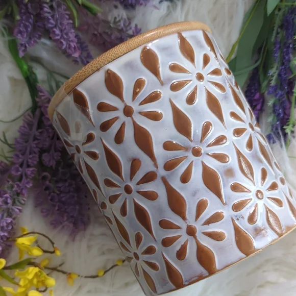 Floral Ceramic Vase - Brown and White - Picture 1 of 1